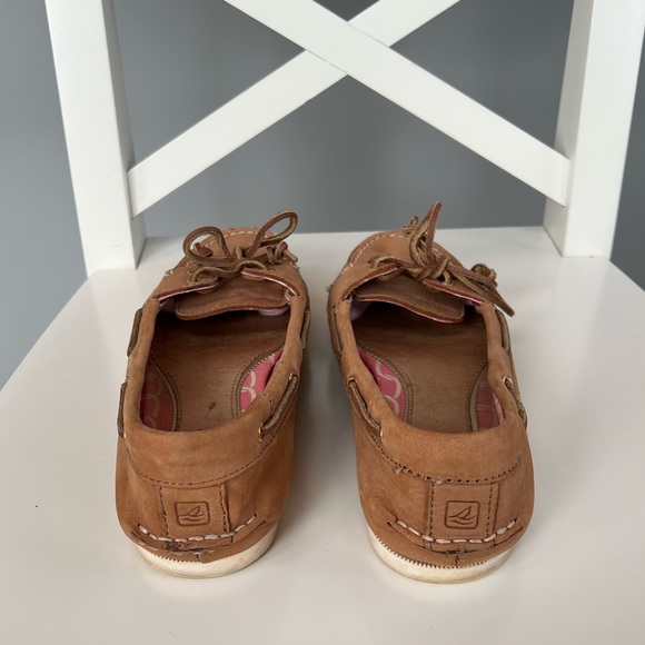 Sperry Top-Sider Camel with Pink Inner Trim and Soles Size 7 - Picture 3 of 9